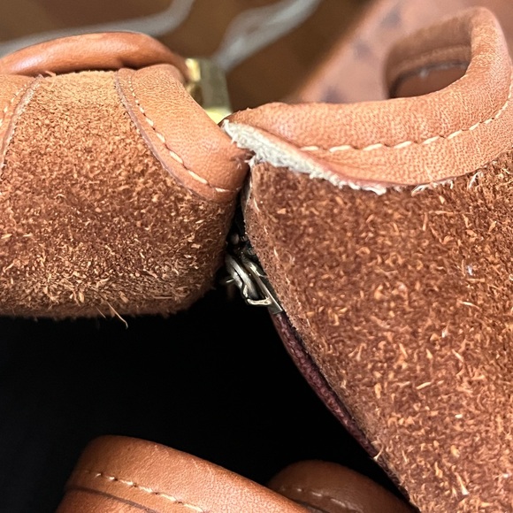 Vintage Coach Bonnie Cashin Large Courier Pouch in British Tan - Style 8920 - Picture 14 of 15